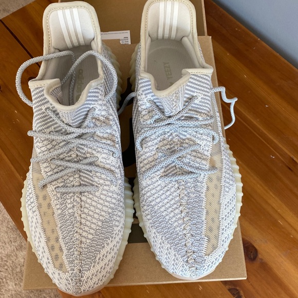 Yeezy 350 Lundmarks v2 non reflective - Picture 1 of 8